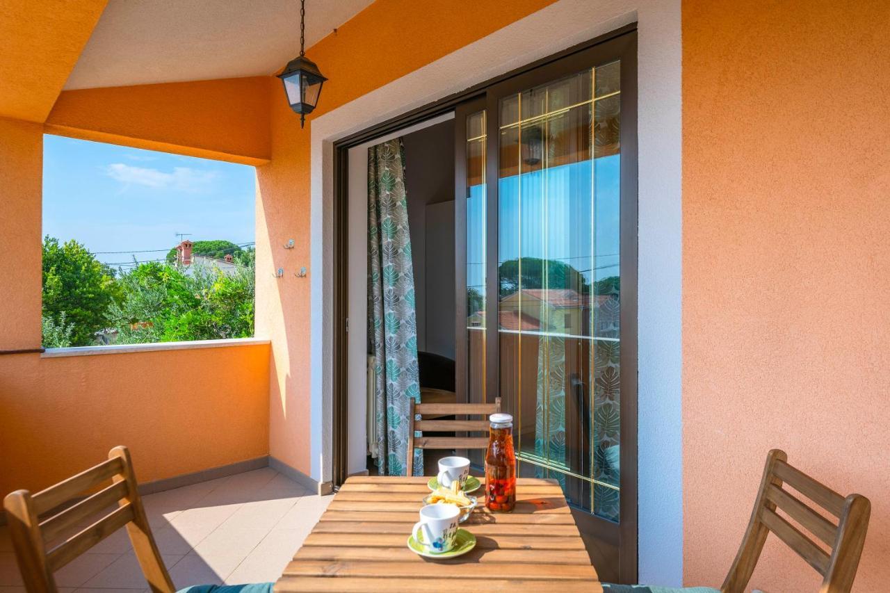 Villa Margerita With Private Pool, Yard And Parking Kastelir Bagian luar foto